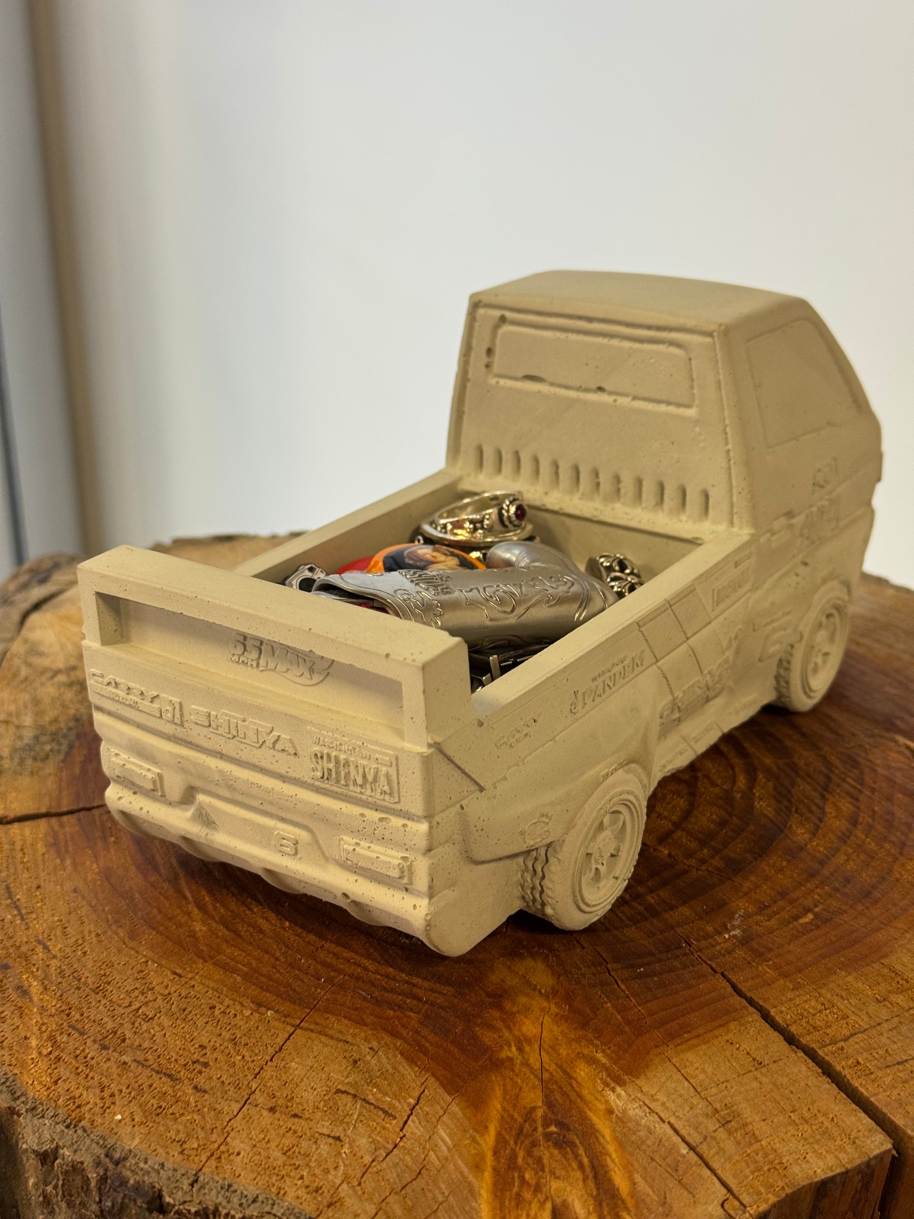 The Kei Truck Incense Burner (Concrete) – Shinya